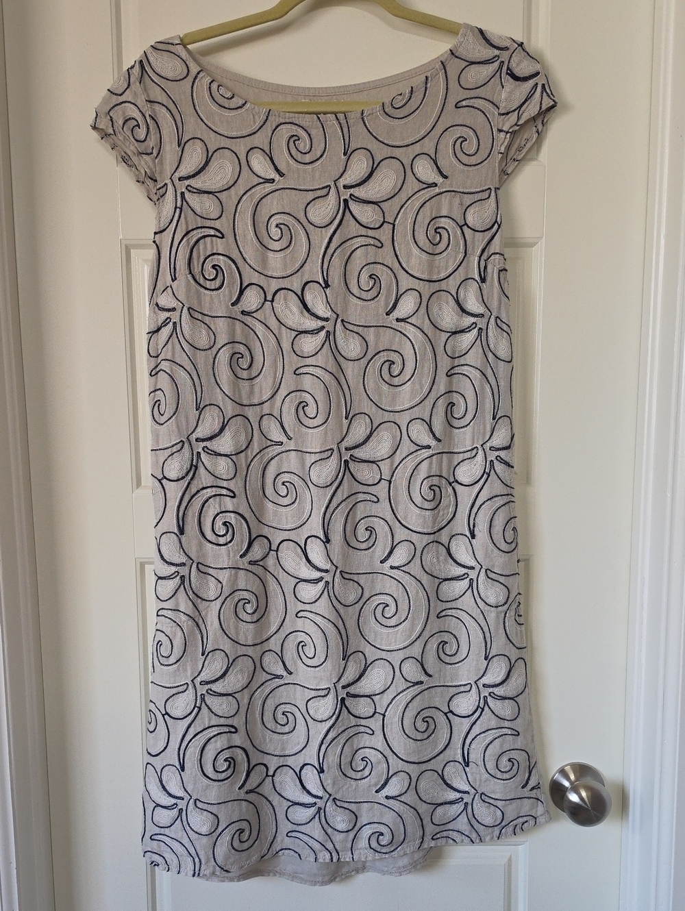 Lina Tomei Women’s Linen Swing Dress with Embroidered Navy Swirl Pattern - Med